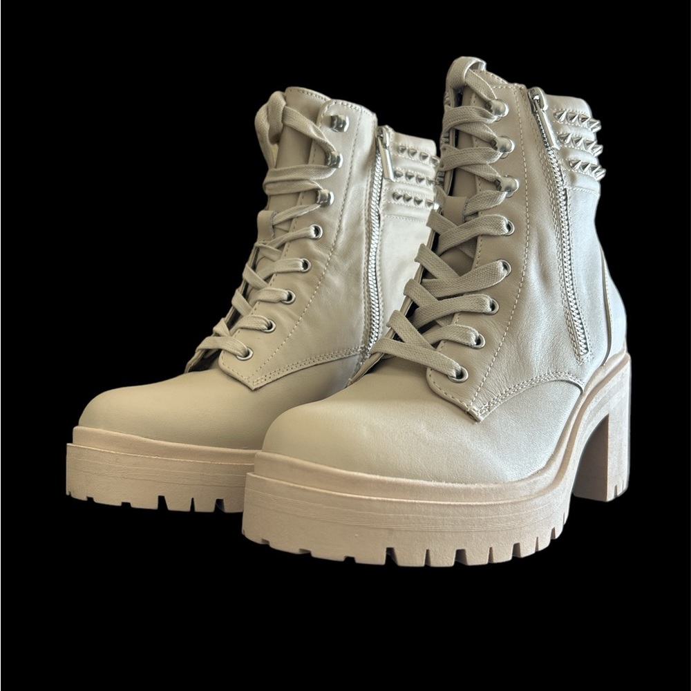 Steve Madden Boots
